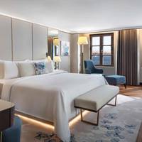 Premier One Bedroom Suite with Bosphorus View