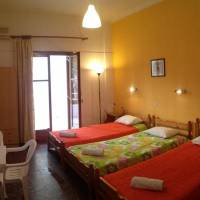 Studio (3 Adults)