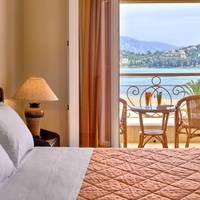 Double or Twin Room with Sea View