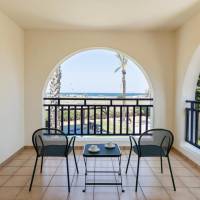 Bungalow with Sea View