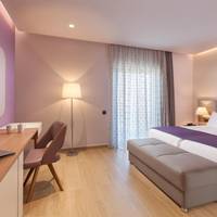 Junior Suite with Balcony (2 Adults + 1 Child)