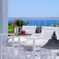 Triple Room with Sea View