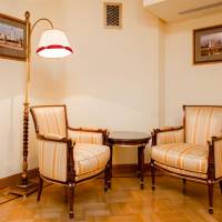 Three-room Family Suite Catherine Chambers with two bedrooms