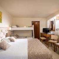 Quadruple Room (2 adults + 2 children up to 12 years old)
