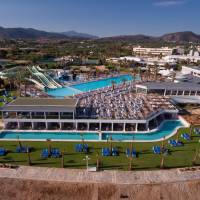 Junior Suite with Sharing Pool - Sea Front (2 Adults + 1 Child)