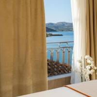 Double Room with Partial Sea View