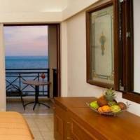 Quadruple Room with Sea View