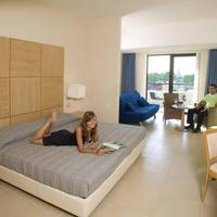 Family Room with Sea View (2 Adults + 1 Child)  