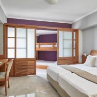 Family Room (2 Adults + 2 Children)