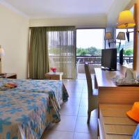 Double Room with Garden View (2-3 adults)