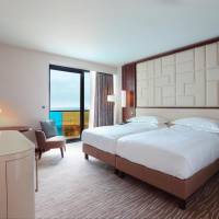 Executive Twin Room with Balcony and Sea View