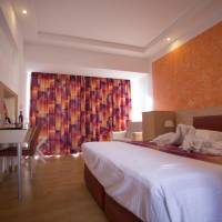 Large Single Room