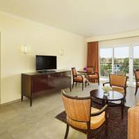 Deluxe Family Room with Pool View
