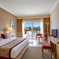 Superior Room with Partial Sea View