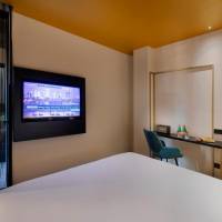 Urban Room
