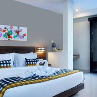 Deluxe Room With Pool Access