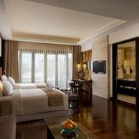 Garden Suite with Jacuzzi