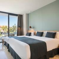 Premium Triple Room