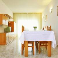 Three-Bedroom Apartment (8 Adults)
