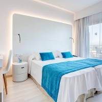 Twin Room (2 Adults + 1 Child )