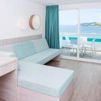 One-Bedroom Apartment with Sea View
