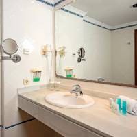 Studio (2 Adults)