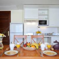 Superior One-Bedroom Apartment (2 Adults + 2 Children)