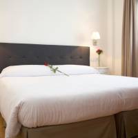 Superior One-Bedroom Apartment (2 Adults)