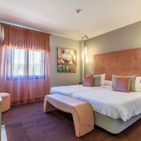 Superior Suite (2 Adults)