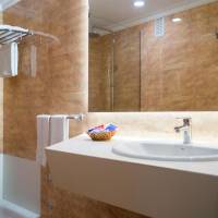 Double Room with Balcony (2 Adults)