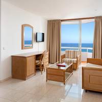 Room with separate lounge