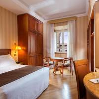 One-Bedroom Apartment (2 Adults)
