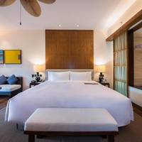 Deluxe  Room-King bed