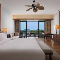 Luxury Ocean View Room-King bed