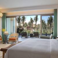 Grand Pool Access King Room