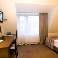 Classic Single Room