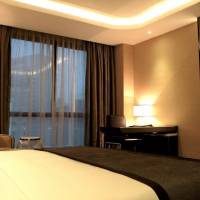 Premier Executive King Suite