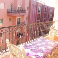 One-Bedroom Apartment H52 ( 4 Adults)