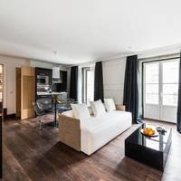 One-Bedroom Apartment (4 Adults)