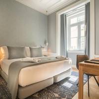 Classic Double or Twin Room with City View