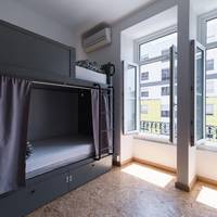 Bed in 8-Bed Mixed Dormitory Room