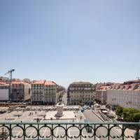 Two-Bedroom Apartment with City View