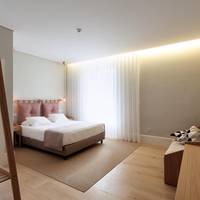 Comfort Triple Room (Semi Basement)