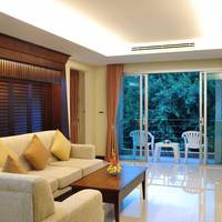 Executive Suite with City View