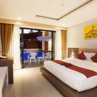 Deluxe Double Room with Pool Access
