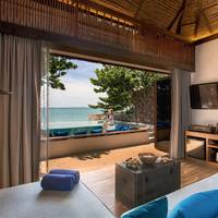 Villa - Beach Front