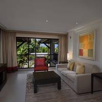 Two-Bedroom Apartment with Balcony and Resort View