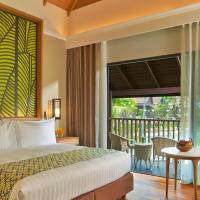 Deluxe King Room with Pool View - Thai Village Wing