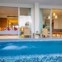 King Suite with Spa Bath