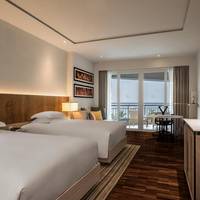 Premium Twin Room with Ocean View